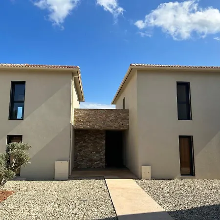 Petra Paolina Apartment Folelli