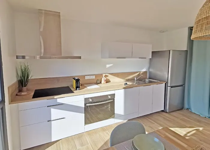 Petra Paolina Lägenhet Folelli