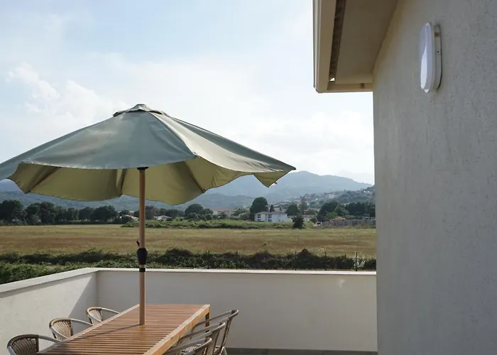 Lägenhet Petra Paolina *